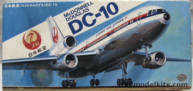 Hasegawa 1/200 McDonnell Douglas DC-10 JAL Japan Airlines, LC8 plastic model kit